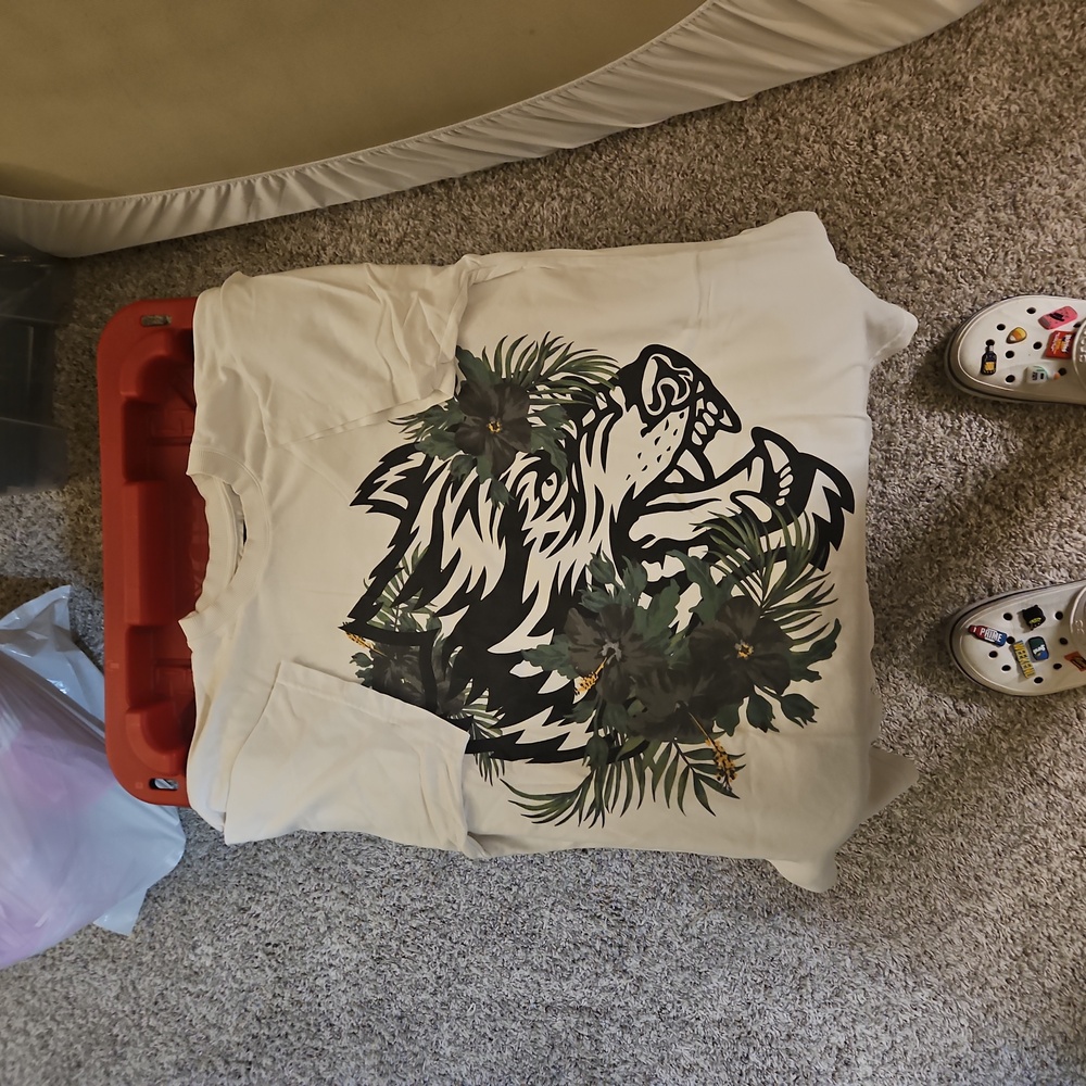 Wolves t-shirt